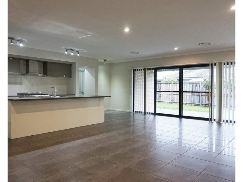 83 Binyang Avenue, Glenmore Park NSW 2745