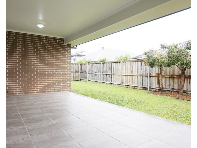 83 Binyang Avenue, Glenmore Park NSW 2745