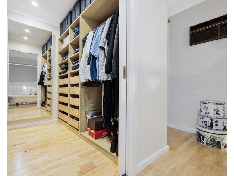 14 Grazier Crescent, Werrington Downs NSW 2747