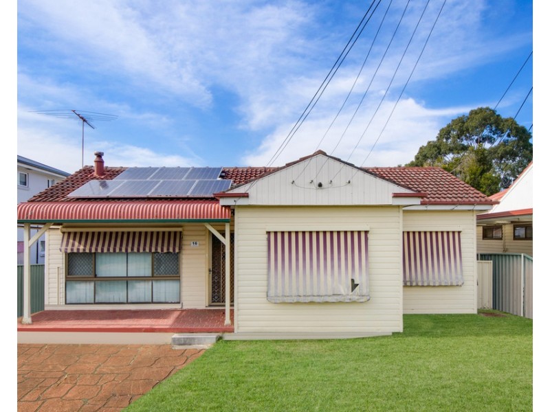 16 Worcester Road, Cambridge Park NSW 2747