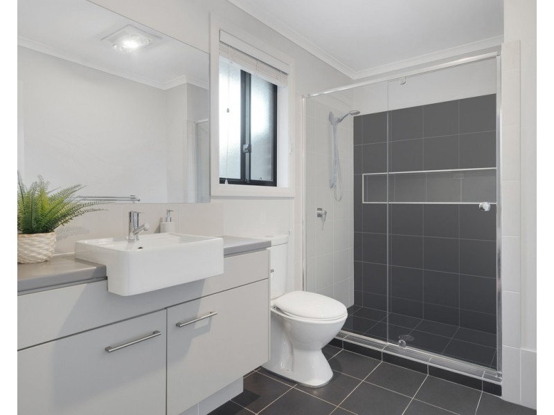 101 Ridgetop Drive, Glenmore Park NSW 2745