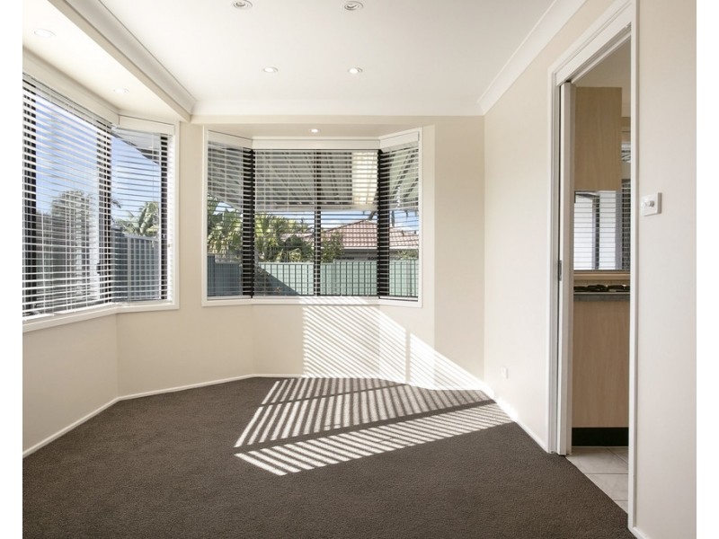 4 Yuroka Street, Glenmore Park NSW 2745