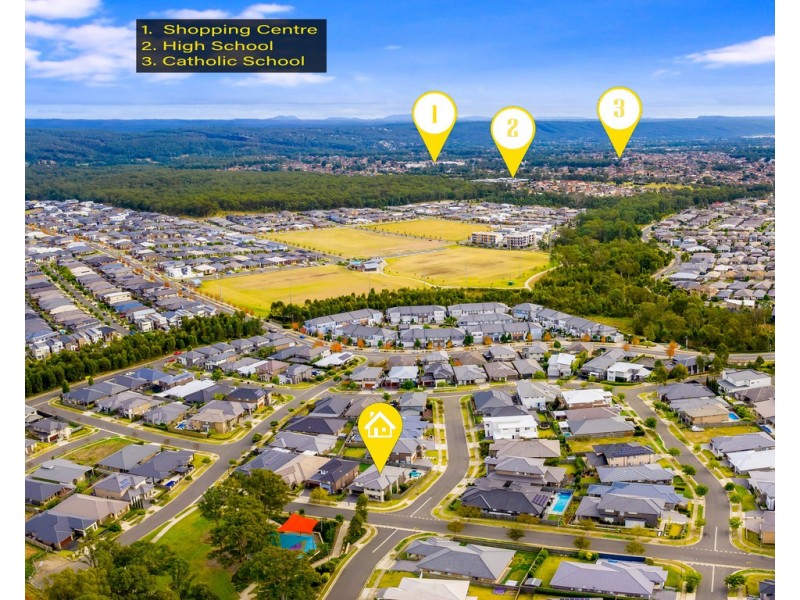 8 Pinnacle Ridge, Glenmore Park NSW 2745