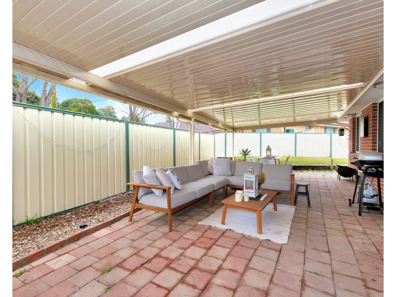 10 Bluewren Close, Glenmore Park NSW 2745