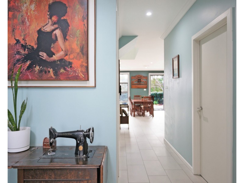 5 Aspect Crescent, Glenmore Park NSW 2745