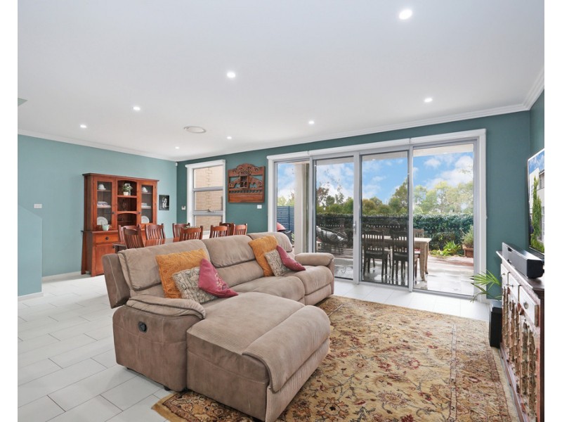 5 Aspect Crescent, Glenmore Park NSW 2745