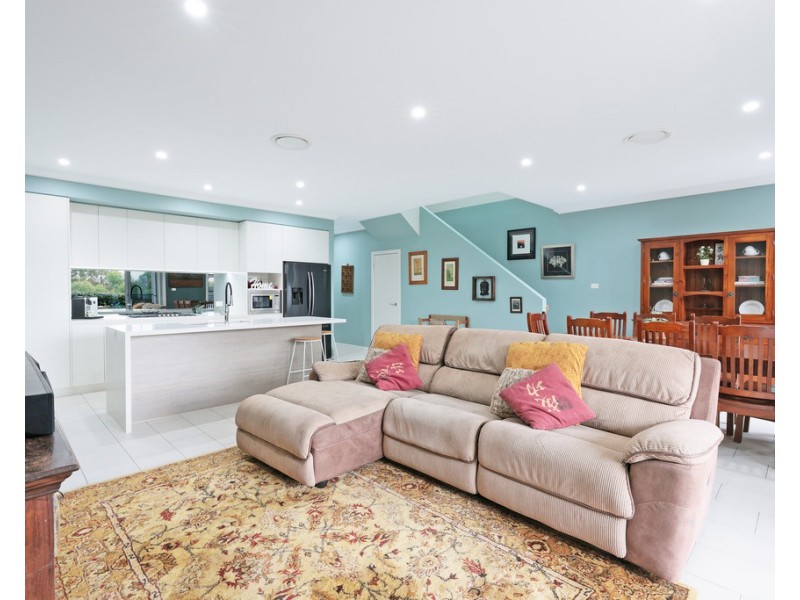 5 Aspect Crescent, Glenmore Park NSW 2745