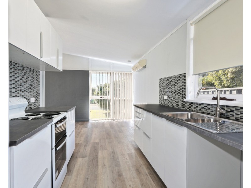 91 Richmond Road, Cambridge Park NSW 2747