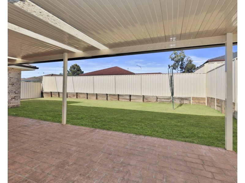 31 Coco Drive, Glenmore Park NSW 2745