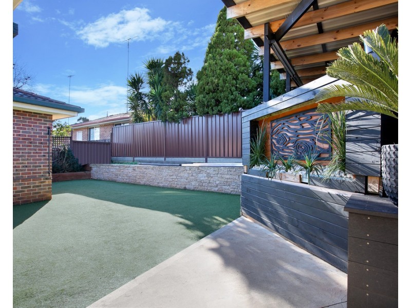 9 Pritchard Place, Glenmore Park NSW 2745