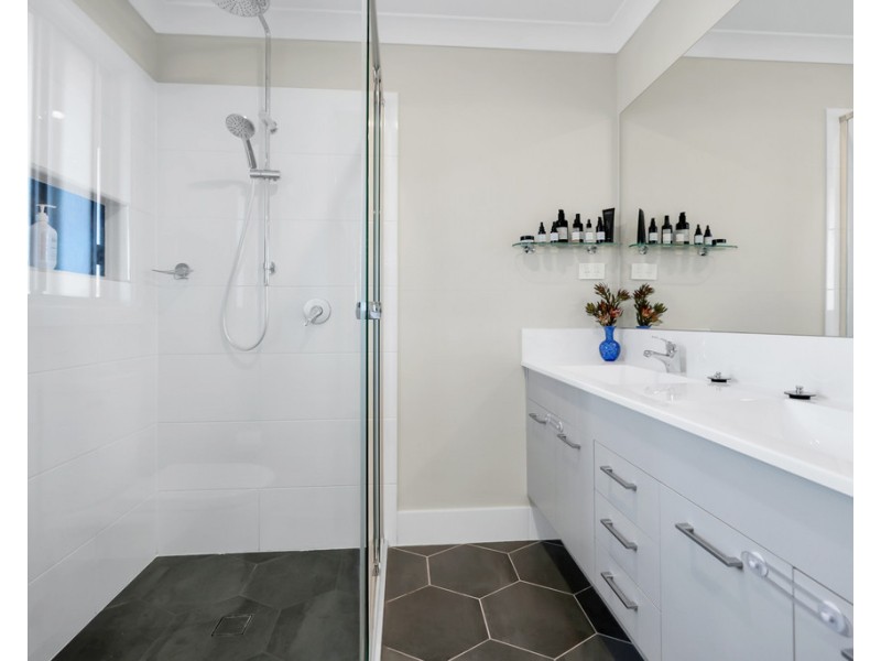 15 Artillery Street, Llandilo NSW 2747