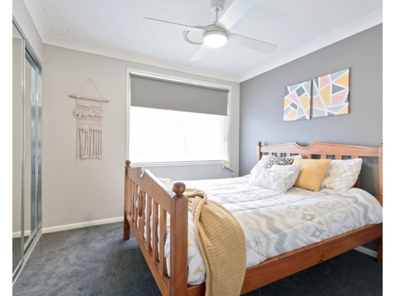 41 Waterford Way, Glenmore Park NSW 2745