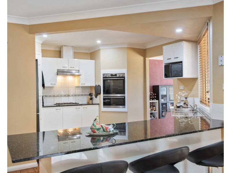 29 Blue Hills Drive, Glenmore Park NSW 2745