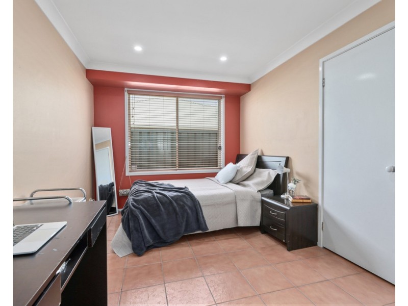 29 Blue Hills Drive, Glenmore Park NSW 2745