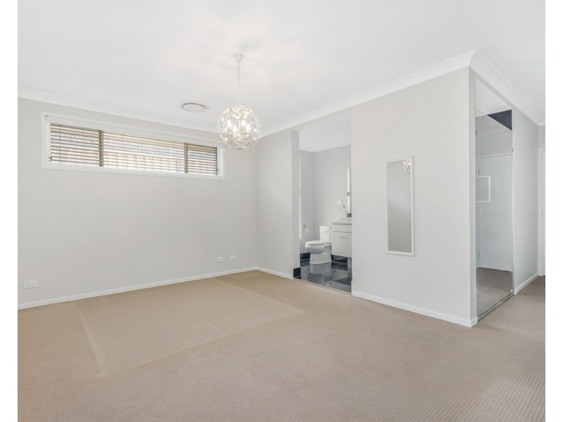 62 Binyang Avenue, Glenmore Park NSW 2745