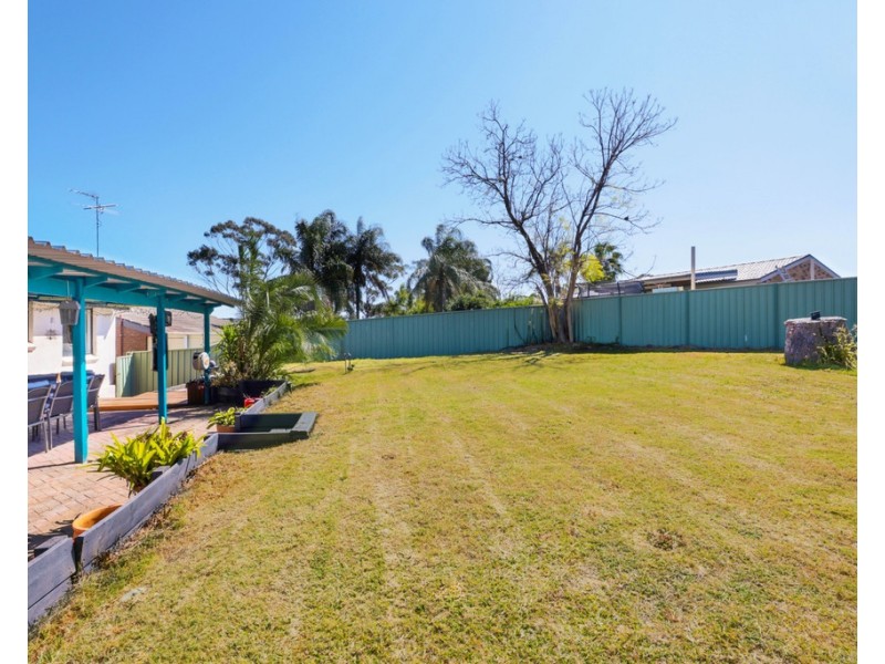 14 Pendock Road, Cranebrook NSW 2749
