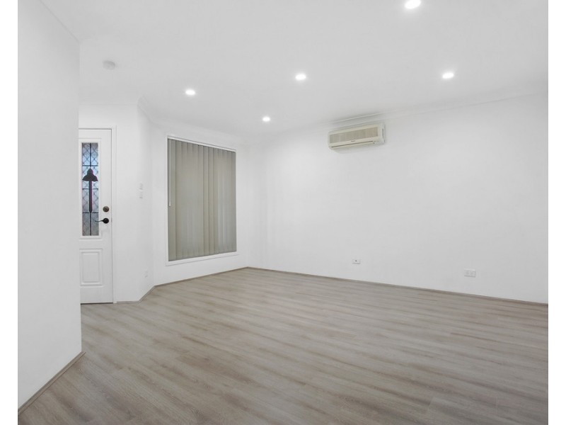 19 Dillwynia Drive, Glenmore Park NSW 2745