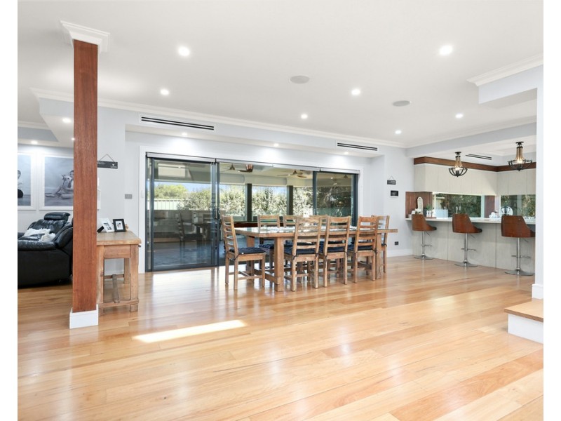 17 Cascade Road, Cranebrook NSW 2749