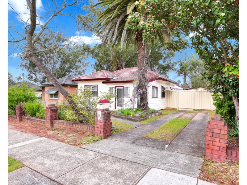 56 Oxford Street, Cambridge Park NSW 2747