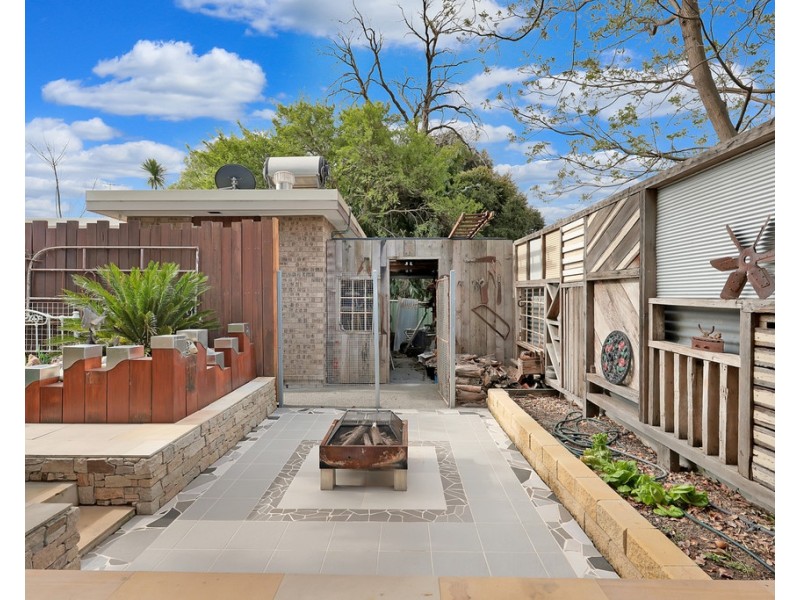 86 and 86a Bringelly Road, Kingswood NSW 2747