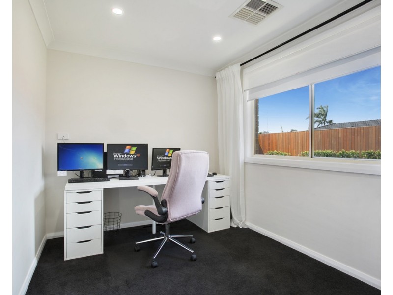 6 Yuroka Street, Glenmore Park NSW 2745