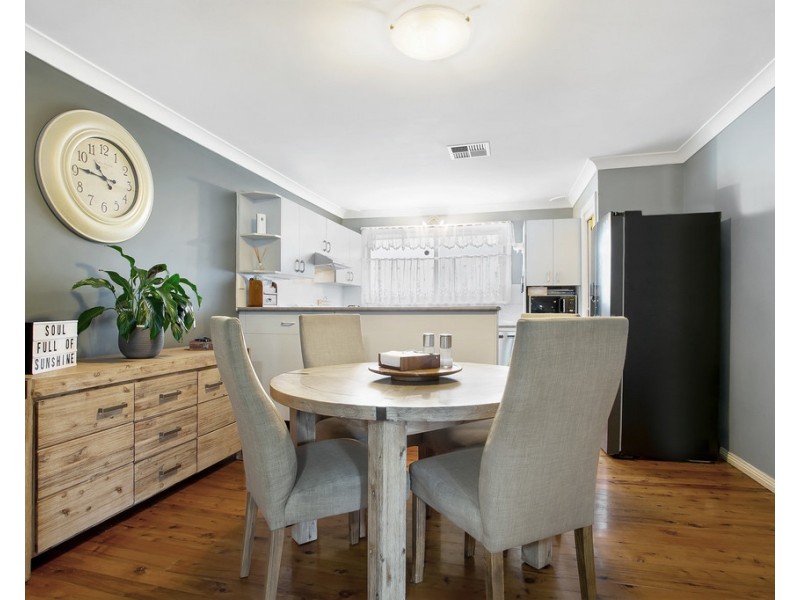 24 Besley Street, Cambridge Park NSW 2747