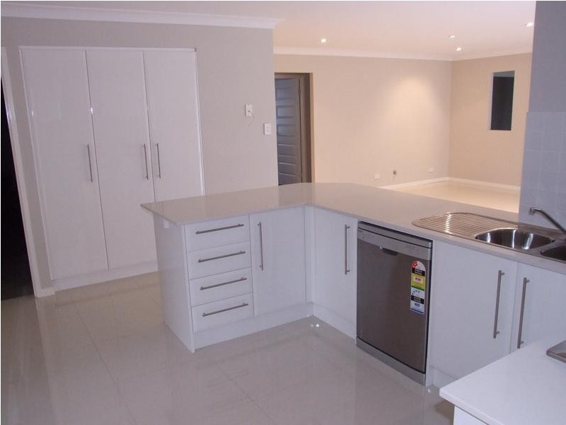 Claremont Meadows NSW 2747