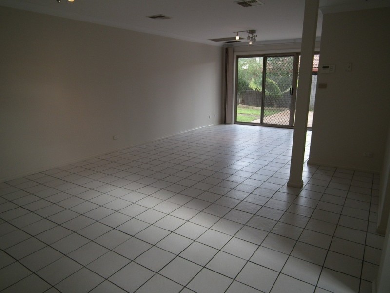 Unit 1/145 Russell Street, Emu Heights NSW 2750