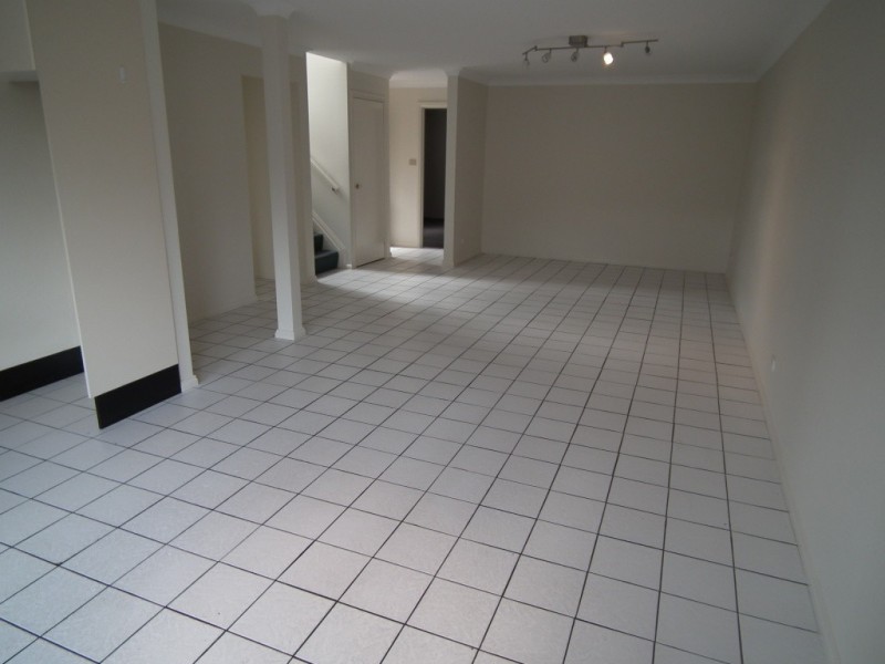 Unit 1/145 Russell Street, Emu Heights NSW 2750