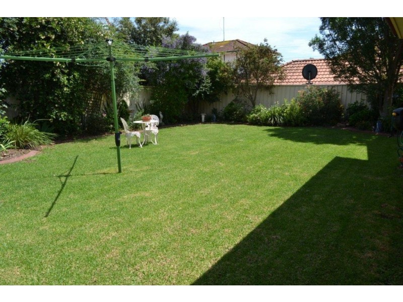 11 Magpie Place, Glenmore Park NSW 2745