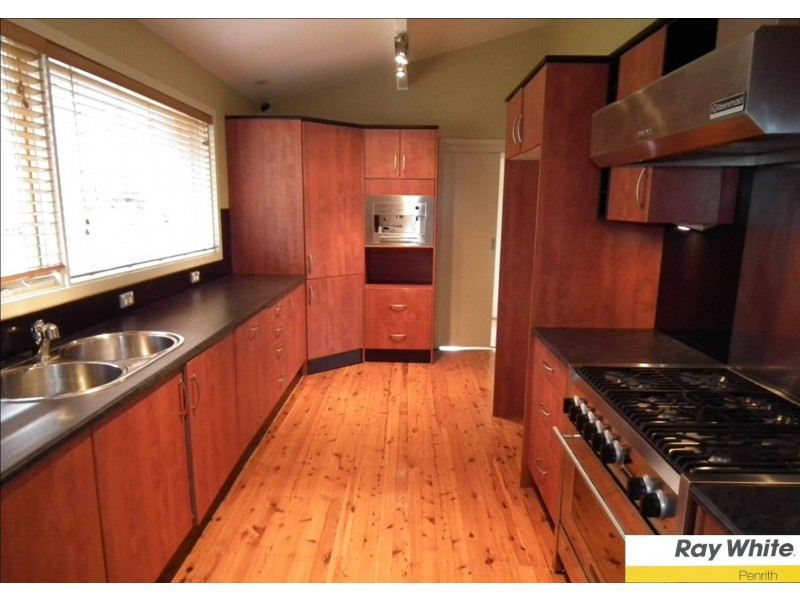 18 Wright Street, Glenbrook NSW 2773