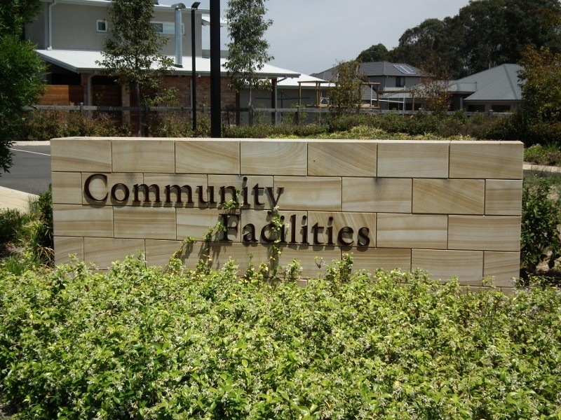 18 (LOT 72) Pennard Crescent, Luddenham NSW 2745