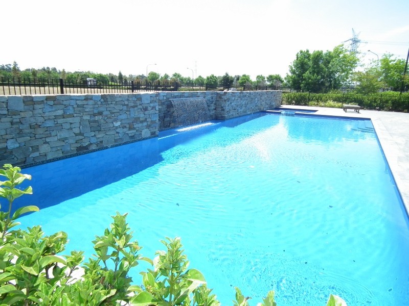 18 (LOT 72) Pennard Crescent, Luddenham NSW 2745