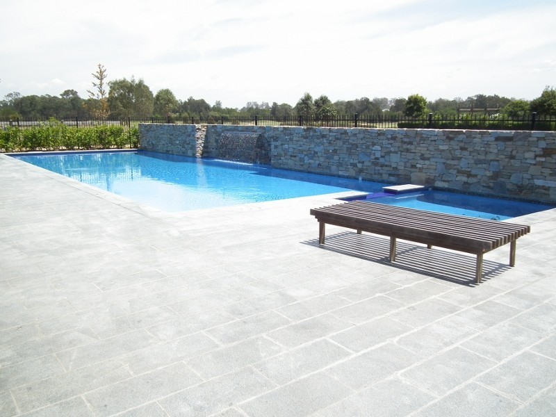 18 (LOT 72) Pennard Crescent, Luddenham NSW 2745