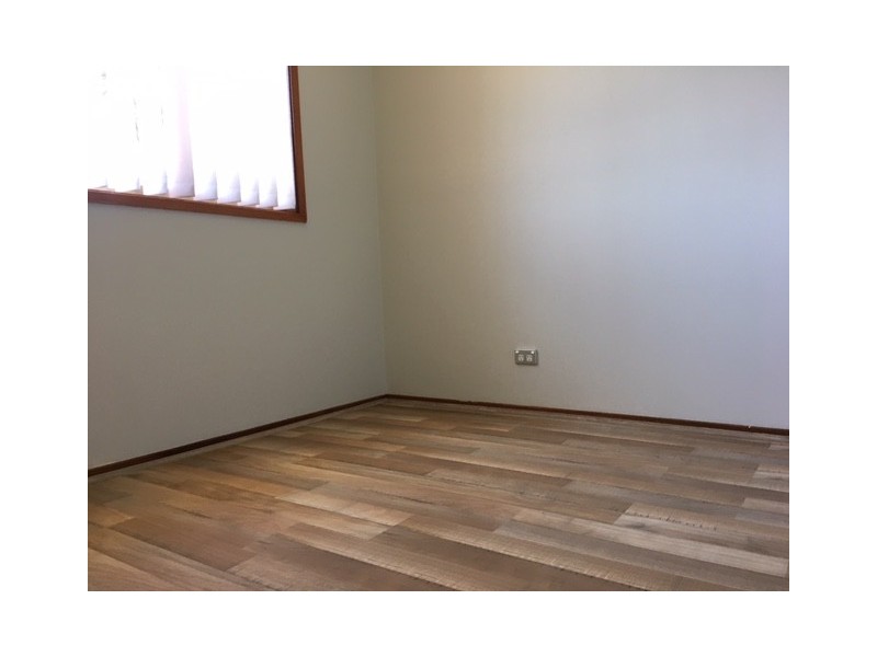 104 Sunflower Drive, Claremont Meadows NSW 2747