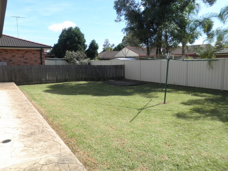 104 Sunflower Drive, Claremont Meadows NSW 2747