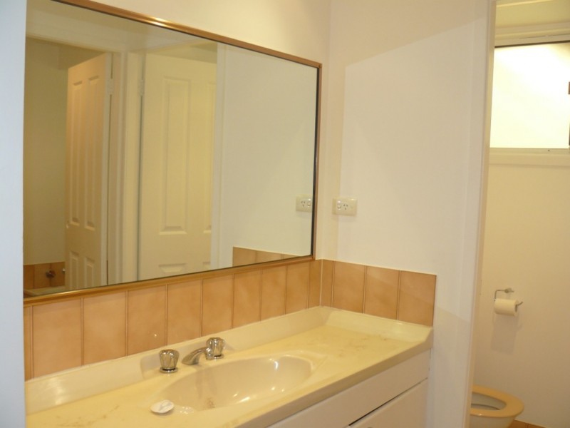 60 Peppermint Crescent, Orchard Hills NSW 2748