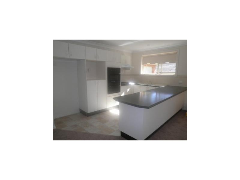 13 Regentville Road, Glenmore Park NSW 2745