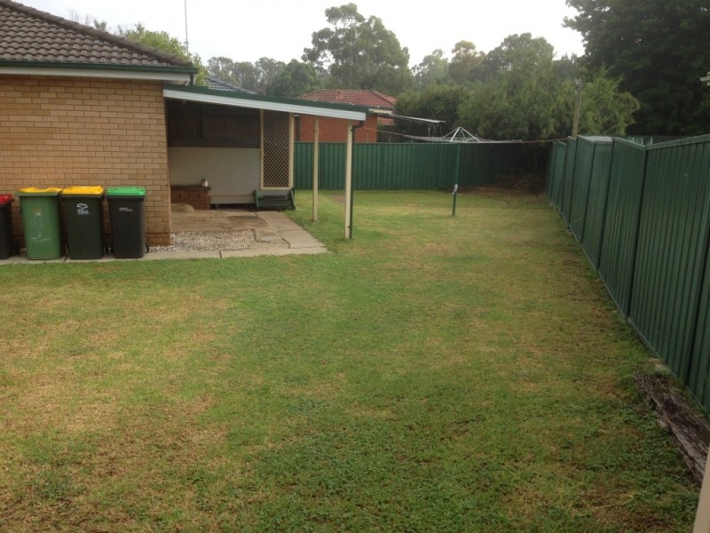 1 Armstein Crescent, Werrington NSW 2747