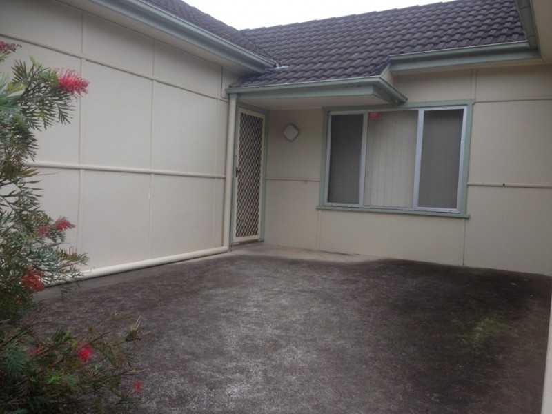 13 Penrose Crescent, South Penrith NSW 2750