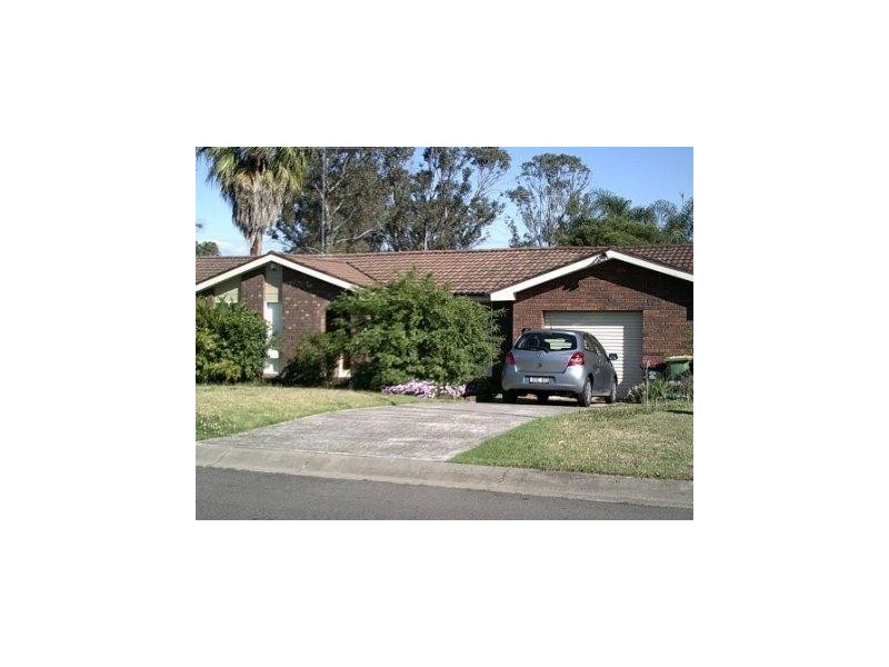 9 Woodgate Crescent, Cranebrook NSW 2749