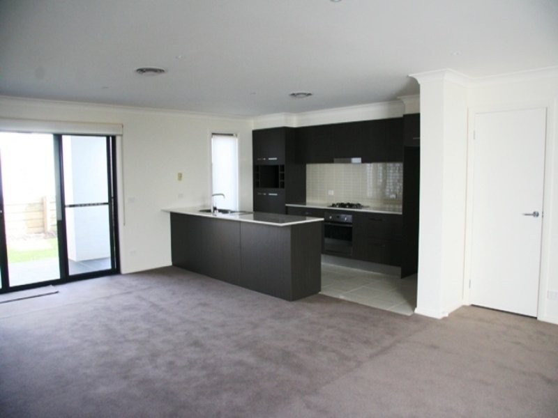 32/47 Camellia Avenue, Glenmore Park NSW 2745