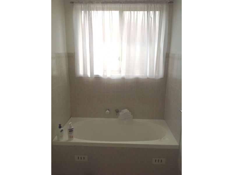 42 Single Road, South Penrith NSW 2750