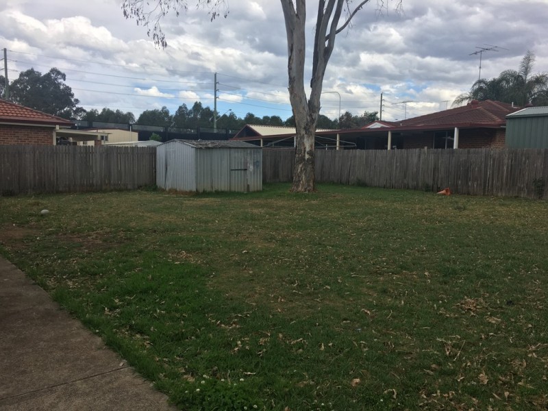 4 Sunflower Drive, Claremont Meadows NSW 2747