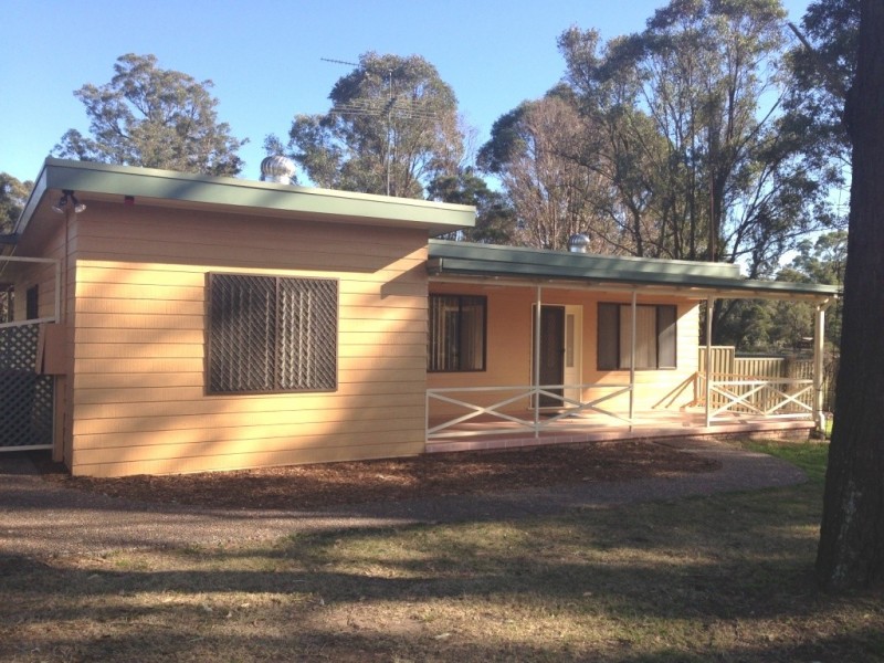 6 Fourth Avenue, Llandilo NSW 2747