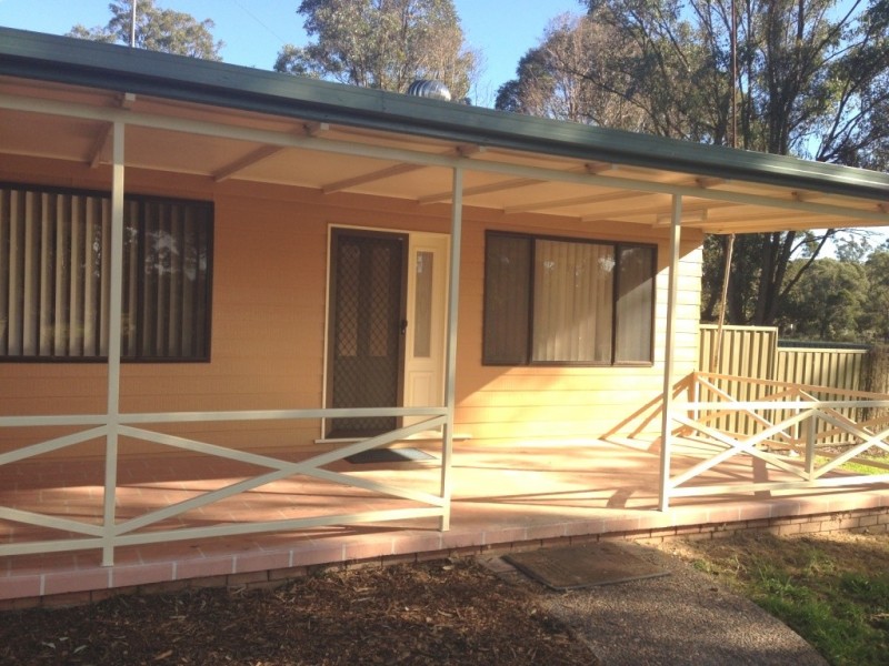 6 Fourth Avenue, Llandilo NSW 2747