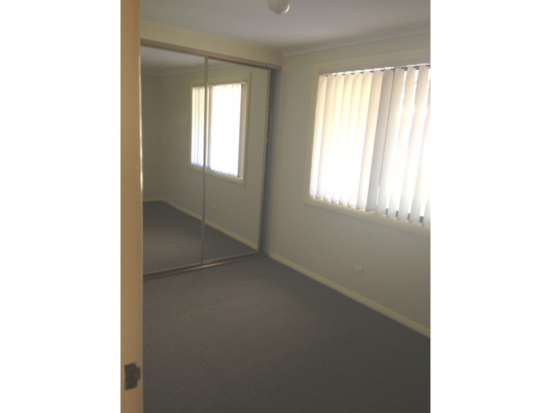 6 Fourth Avenue, Llandilo NSW 2747