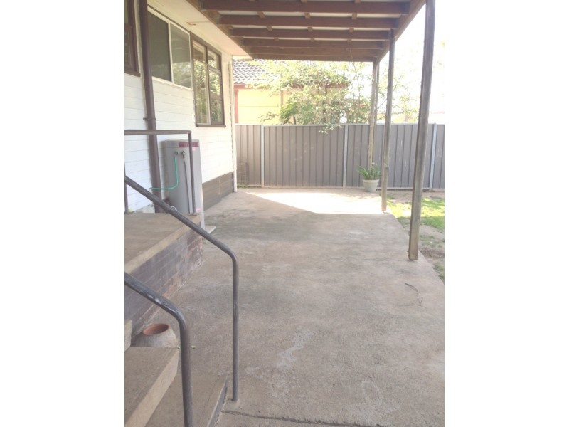 22 Guildford Road, Cambridge Park NSW 2747