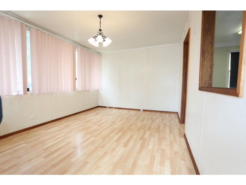 6 Karuah Road, Penrith NSW 2750