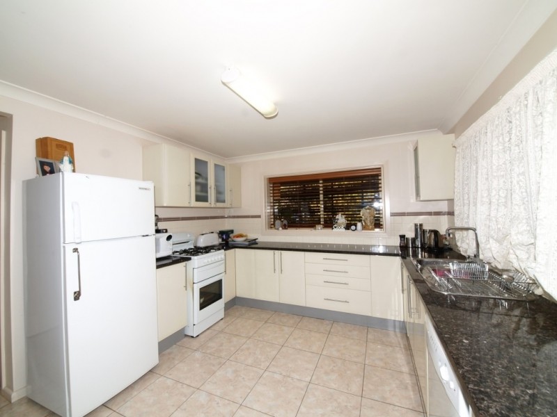 Meadow Flat NSW 2795